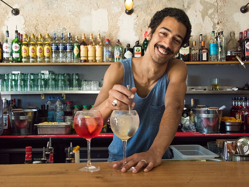 les nautes paris barman