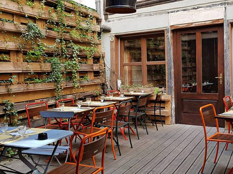 Le patio de l’Aedaen Place terrasse strasbourg