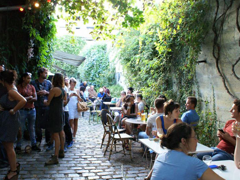 bar de la marine terrasse bordeaux