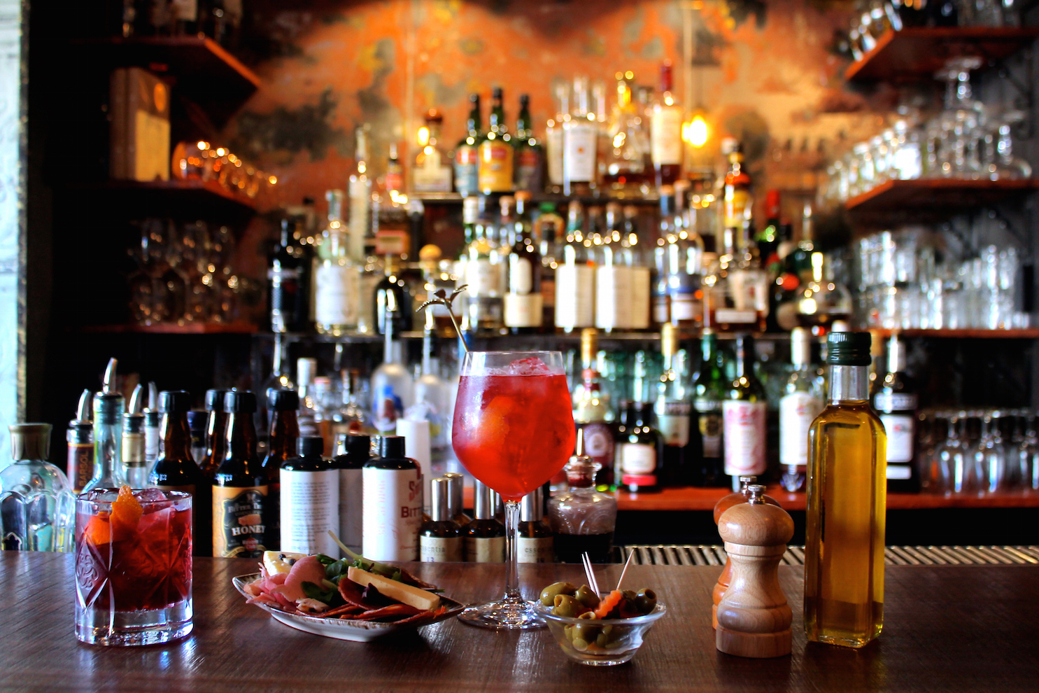 Le Directoire bar marseile 