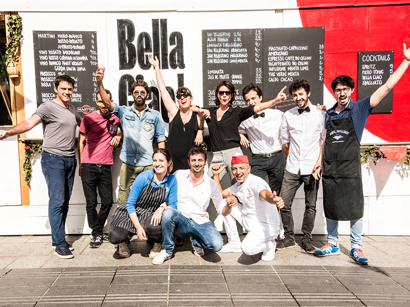 bella ciao paris gare saint lazare equipe