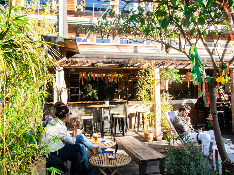 Les Petites Gouttes paris terrasse